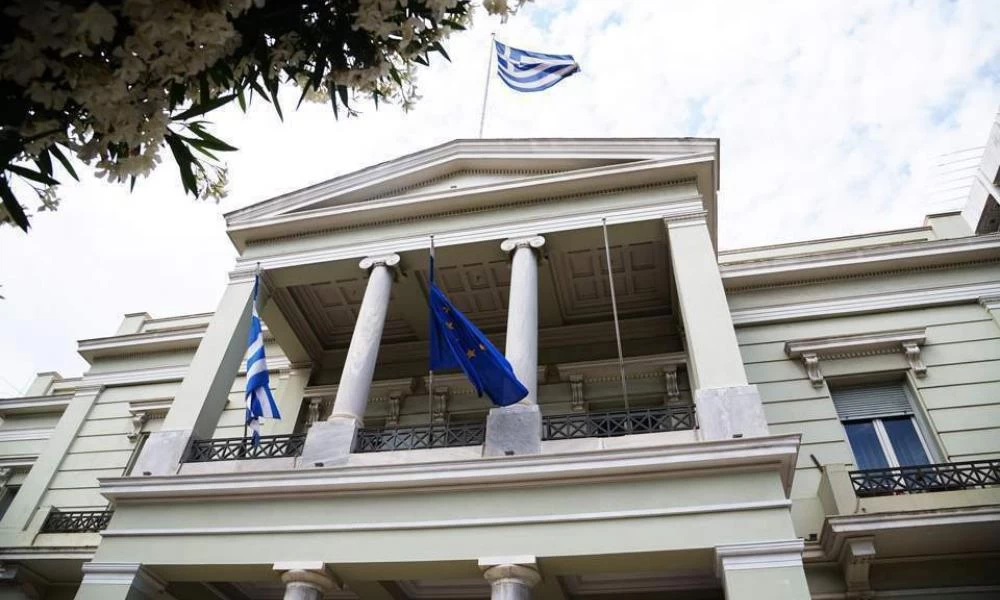 Υπουργείο Εξωτερικών: Αλληλεγγύη στον λαό και την κυβέρνηση στην Αίγυπτο